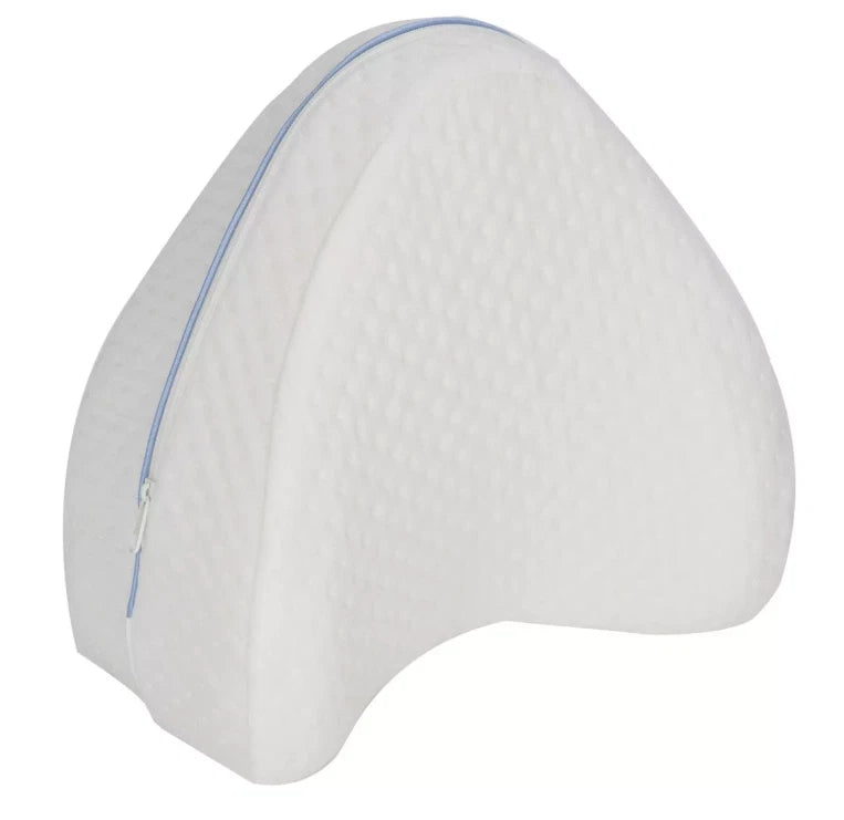 Cuscino ergonomico per gambe e ginocchia realizzato in memory foam, progettato per offrire un supporto confortevole durante il riposo, soprattutto per chi dorme sul fianco.